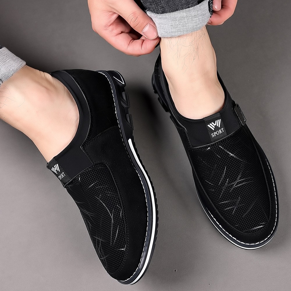 Men Faux Leather Shoess Lace Up Trend Comfortable Men's Outdoor Shoes British Fashion Men Low Top Sneakers Moccasins Flat Men