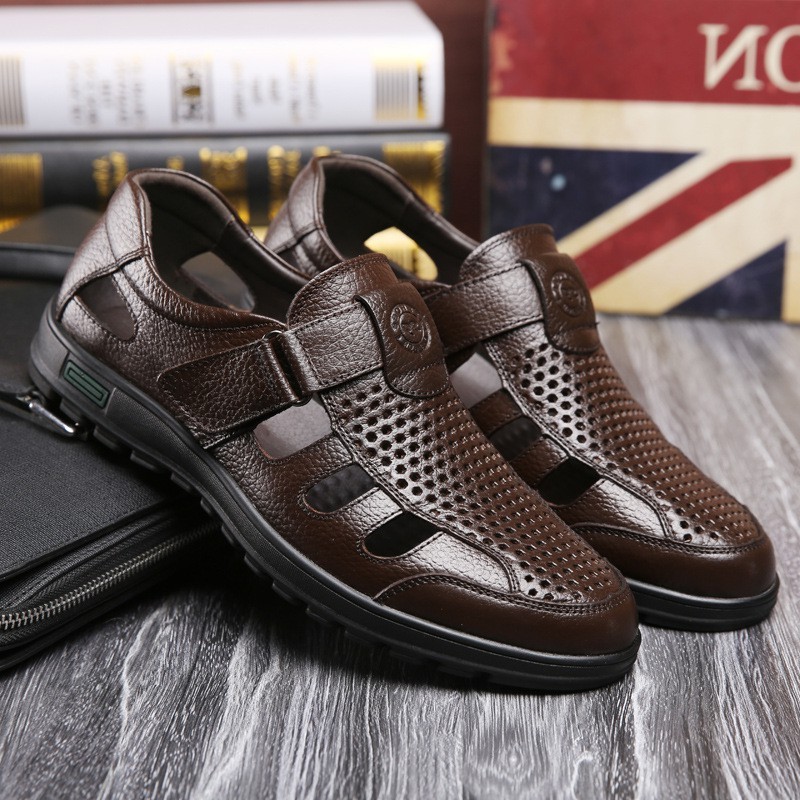 Genuine Leather Men Casual Sandals Summer Breathable Men Roman Shoes Non-slip Outdoor Slippers Classic Sandals Zapatos Hombre