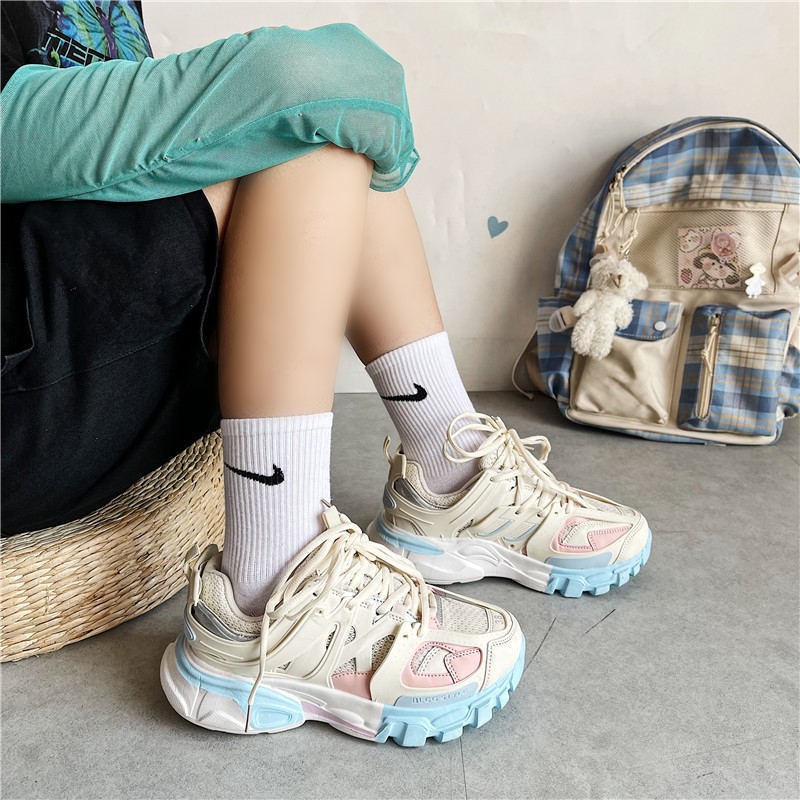 Stylish Brand Design Women Sneakers Cute Pink Chunky Shoes Ladies Breathable Mesh Trainers Women Lightweight White Sneakers