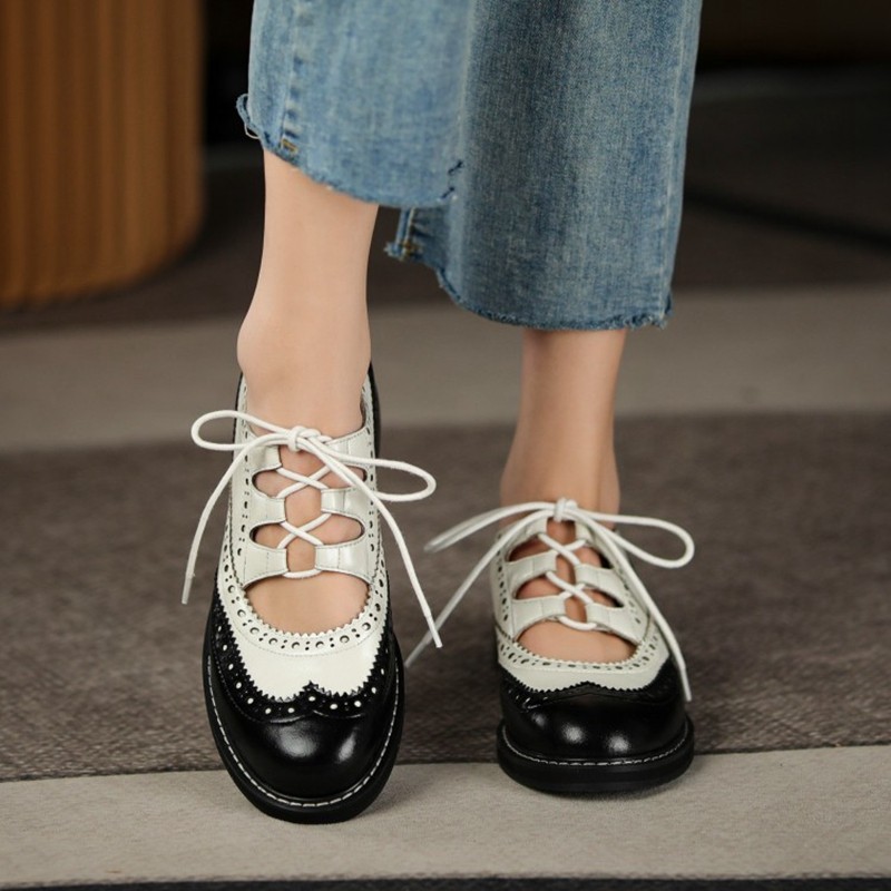 Women's Genuine Leather Flats Moccasin Shoes Vintage Lace Up Casual Style Spring Season 2021