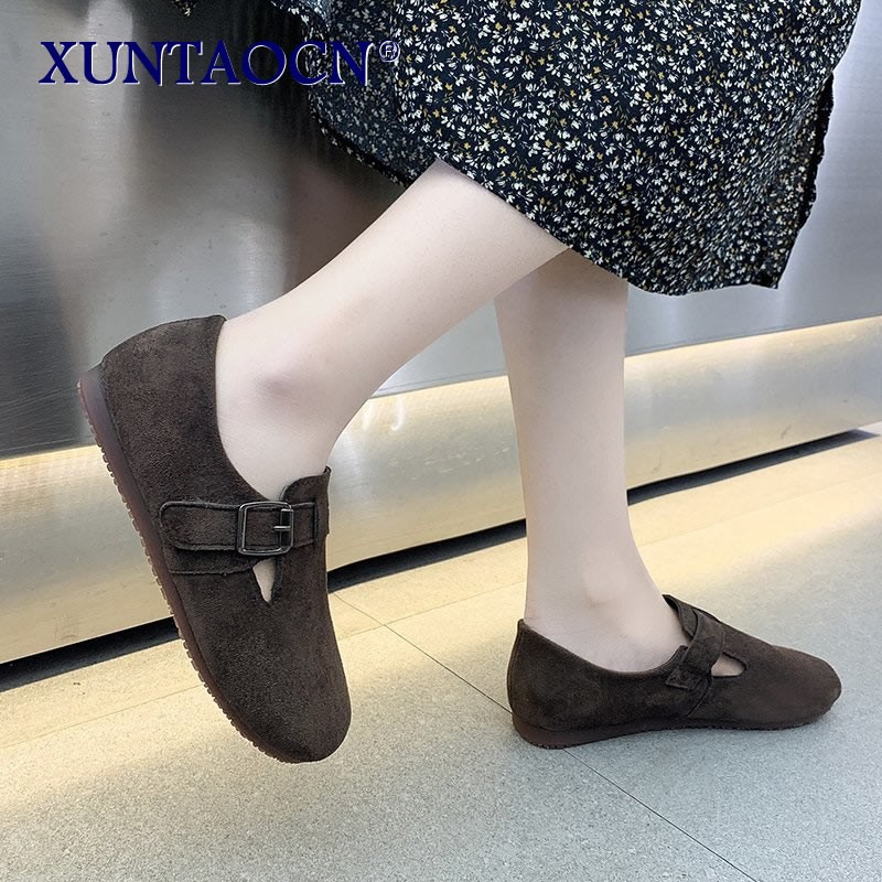 2022 New Solid Color Short Boots Buckle Strap Women Shoes Furry Plush Slip On Flat Boots Winter Warm Booties Female Snow Boot