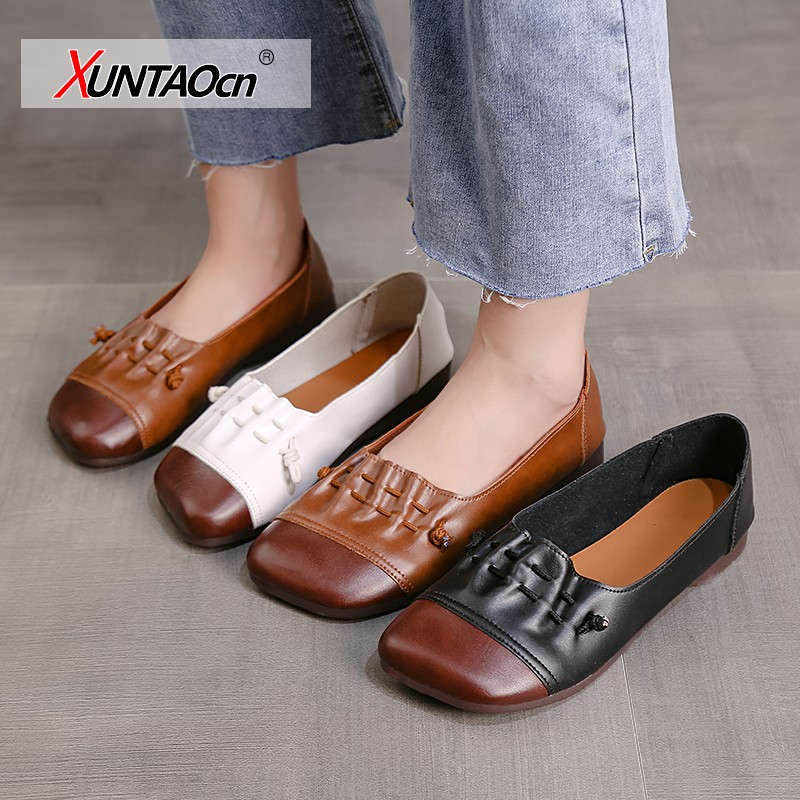 Women's retro flats 2021 autumn new square toe soft leather ladies slip-on loafers 35-43 large size female office casual shoes