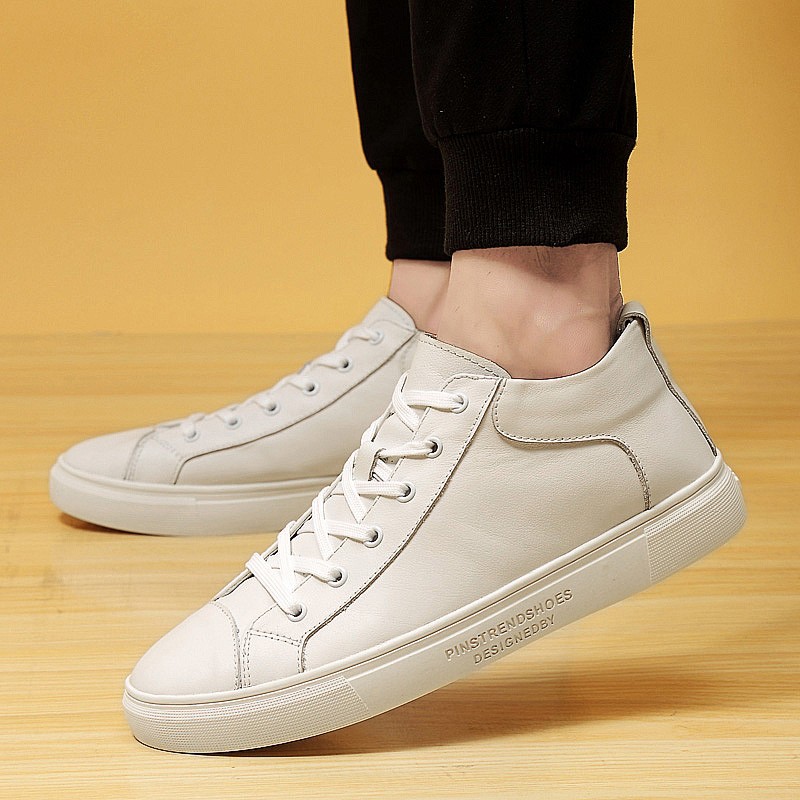 High-top sneakers for men, casual shoes, genuine leather, lace-up, non-slip, soft and breathable