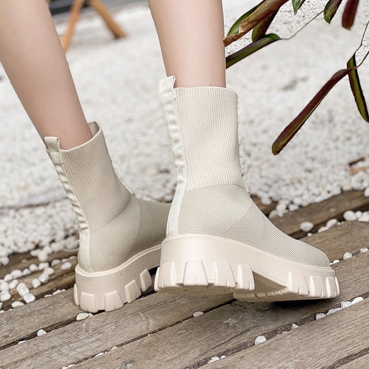 2021 Autumn Winter New Plus Size 43 Socks Boots Knitted Round Toe Short Boots Fashion Platform Woman Ankle Boot Mesh Breathable