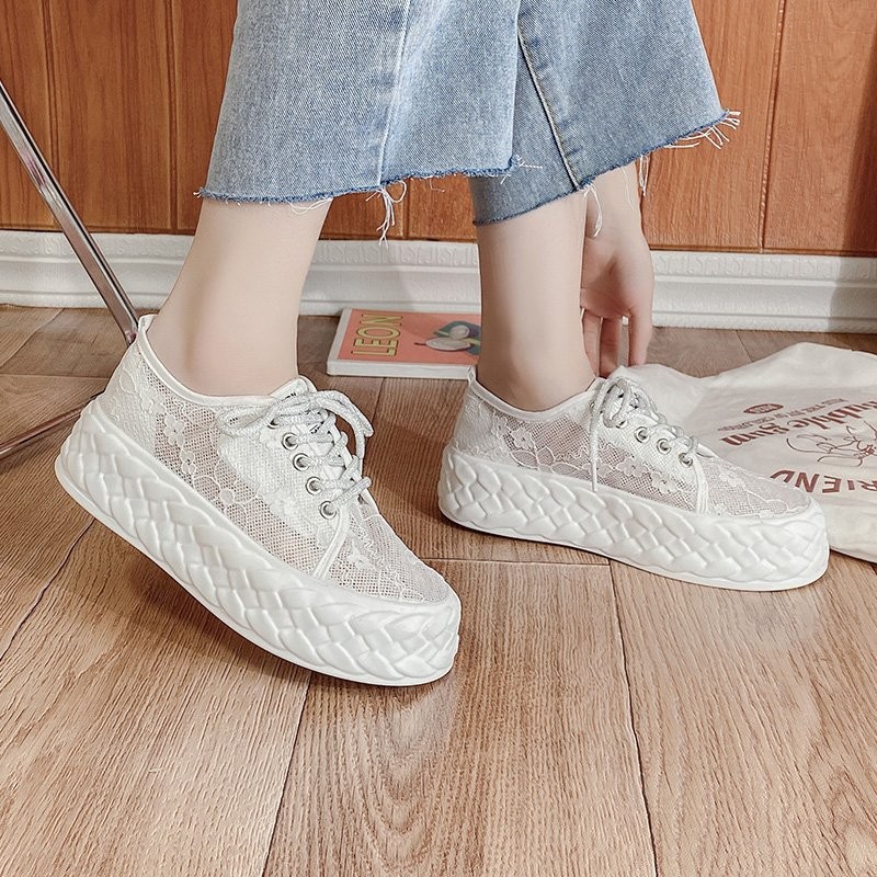 Lace platform sneakers black white shoes women lace-up casual flat shoes fashion breathable high quality women vulcanized shoes