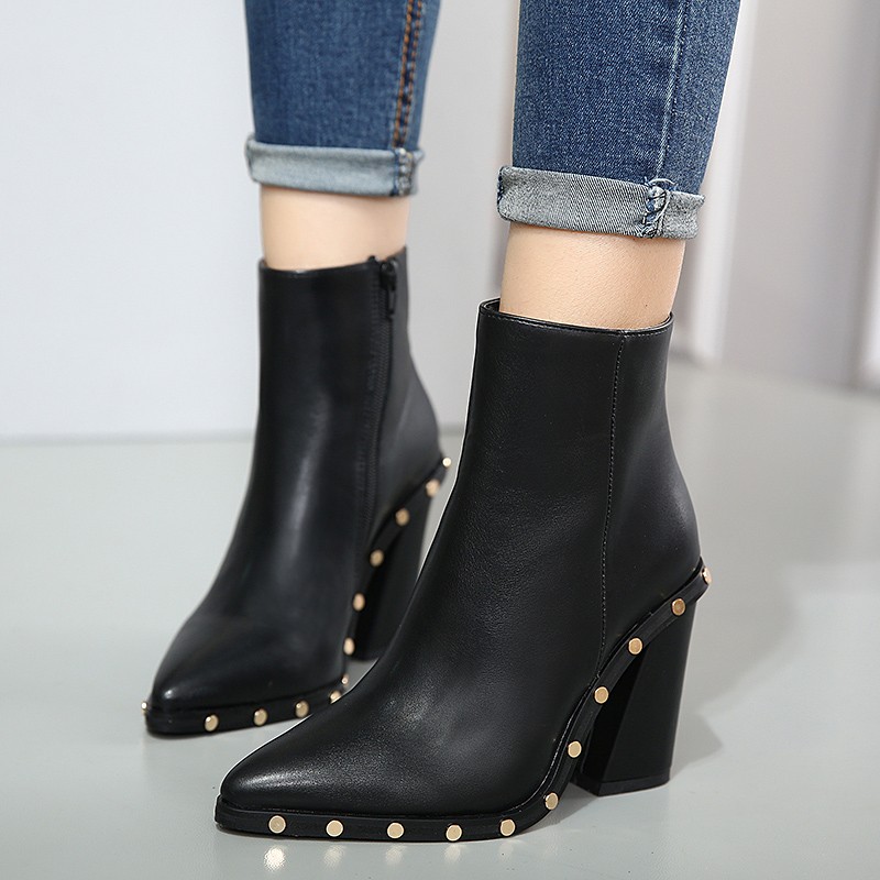 Star with the same paragraph handsome round rivet decoration pointed toe thick heel high heel ankle boots 3787