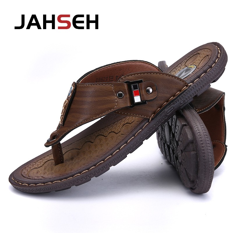 New Slippers Summer Flip Flops for Men Beach Slippers Leather Sandals Comfortable Shoes Non-slip Bathroom Shoes Men Slides