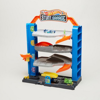 Hot Wheels Jump and Drop Garage Playset