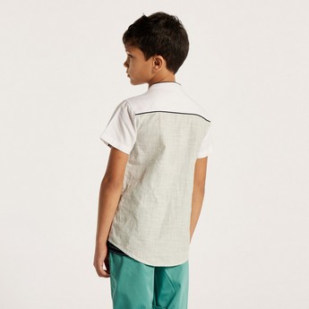 Juniors Textured Shirt with Mandarin Collar and Short Sleeves