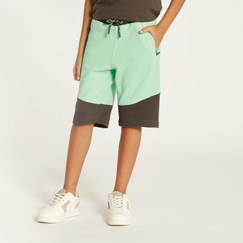 XYZ Colourblock Crew Neck T-shirt and Shorts Set