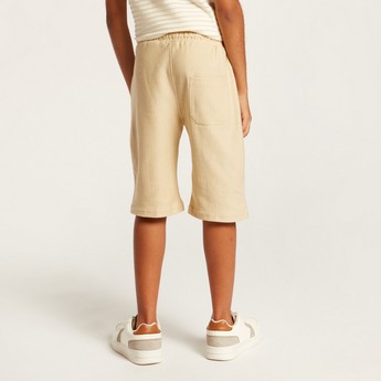 Solid Shorts with Drawstring Closure and Pockets