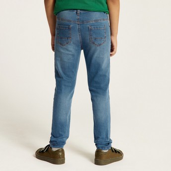 Juniors Solid Denim Jeans with Button Closure and Pockets