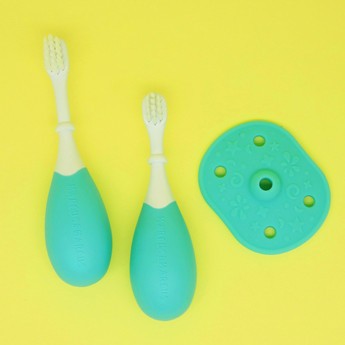 Marcus & Marcus 3-Stage Palm Grasp Toothbrush Set