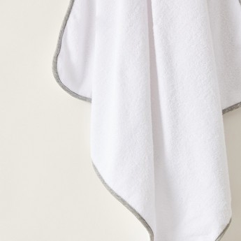 Giggles Embroidered Towel with Hood - 76x66 cms