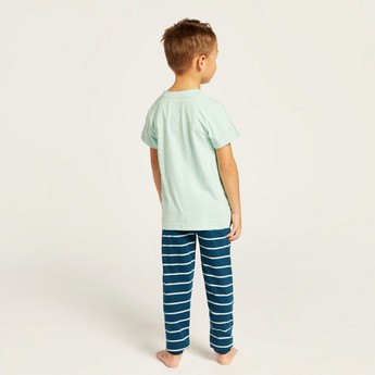 Juniors Printed Crew Neck T-shirt and Pyjama Set