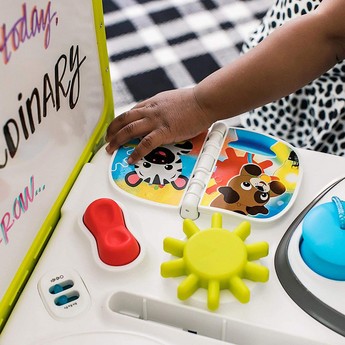 Bright Starts Baby Einstein Curiosity Table