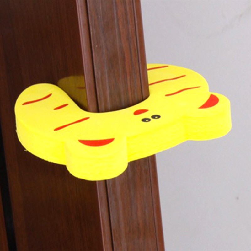 5pcs/lot Baby Safety Protection Cute Animal Security Door Stopper Baby Card Lock Newborn Baby Care Finger Protector