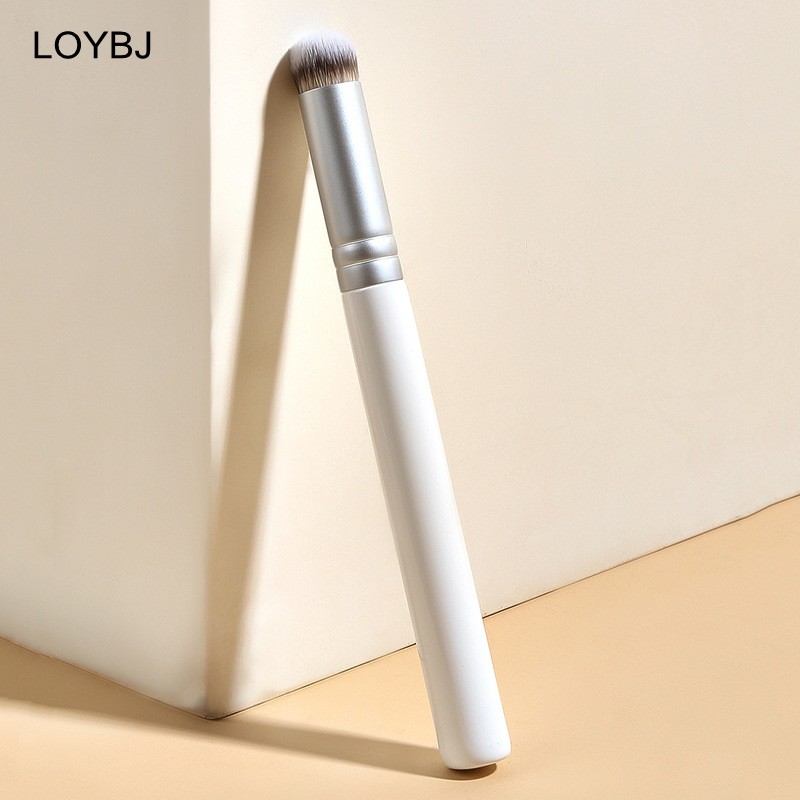 Loebig White Concealer Makeup Round Brushes Precision Concealing Acne Marks Dark Circles Tongue Type Tear Trench Brush Make Up Tools