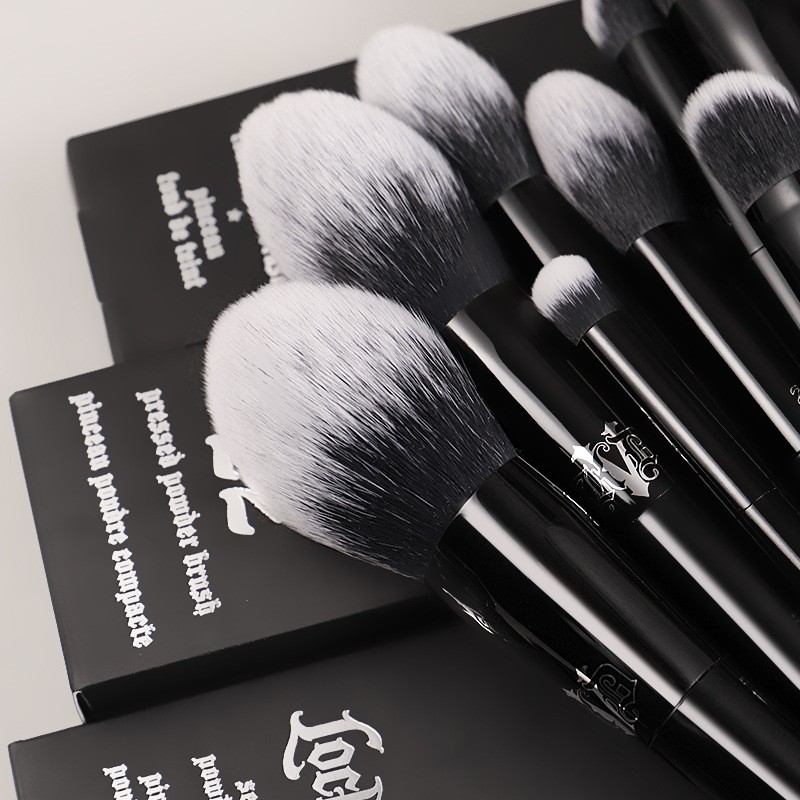 CFD 11 Makeup Brushes Set Powder Foundation Concealer Eye Shadow Blending Concealer Beauty Tools Soft Brush With Box