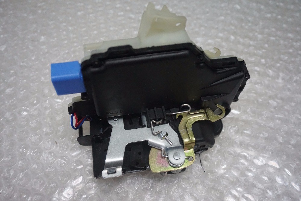 8 Pin Front Left Door Lock Actuator Mechanism for VW Transporter T5 T6 , Seat Ibiza 3B1837015AM 3B1837015AQ 3B1837015AM polo