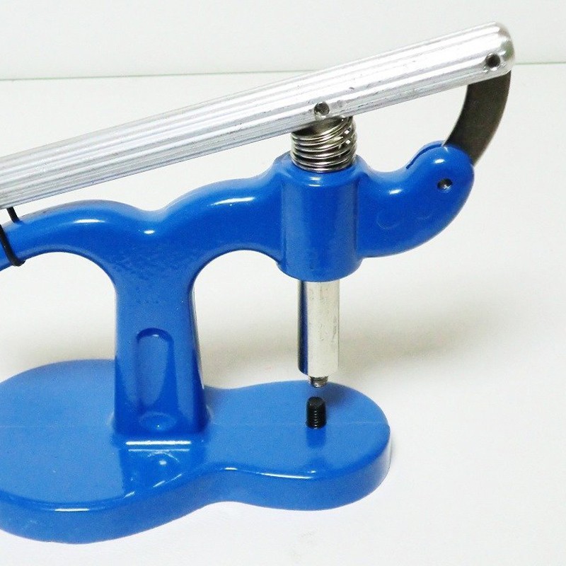 Professional bezel opener, watch insert, watchmaker, repair tool kit, with crystal glass case