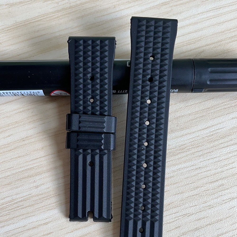 20mm Genuine Rubber Band Suit For Seiko Watch Series MM300 SBDX001/012/01 6105 Waffle Watch Strap Replacement Parts Black Silver