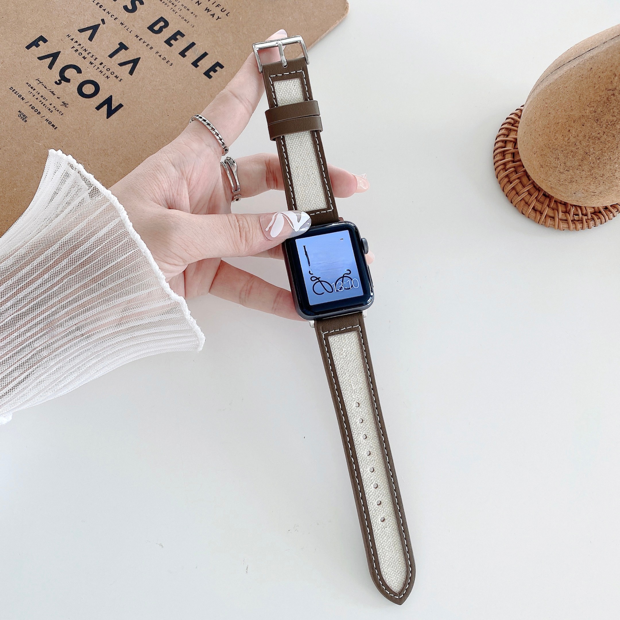 High Quality Genuine Leather Strap for Apple Watch Band 41 45mm 40mm 44mm 38mm 42mm Watch Strap for iWatch Strap SE 7 6 5 4 3 2