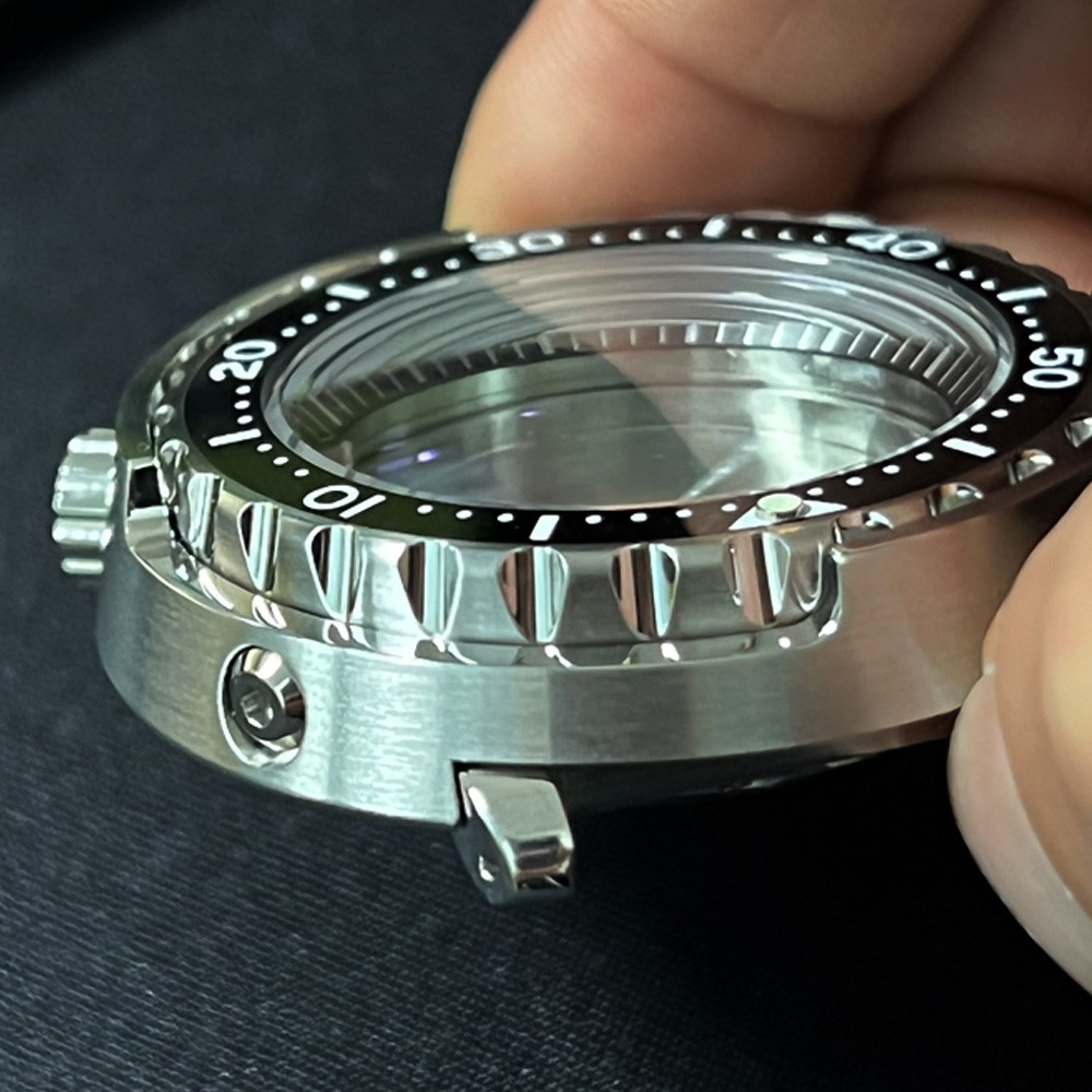 For NH35/36 Movement Stainless Steel Canned Tuna SBBN031 Watch Case Sapphire Glass and Metal Bracelet 20Bar Water Resistant