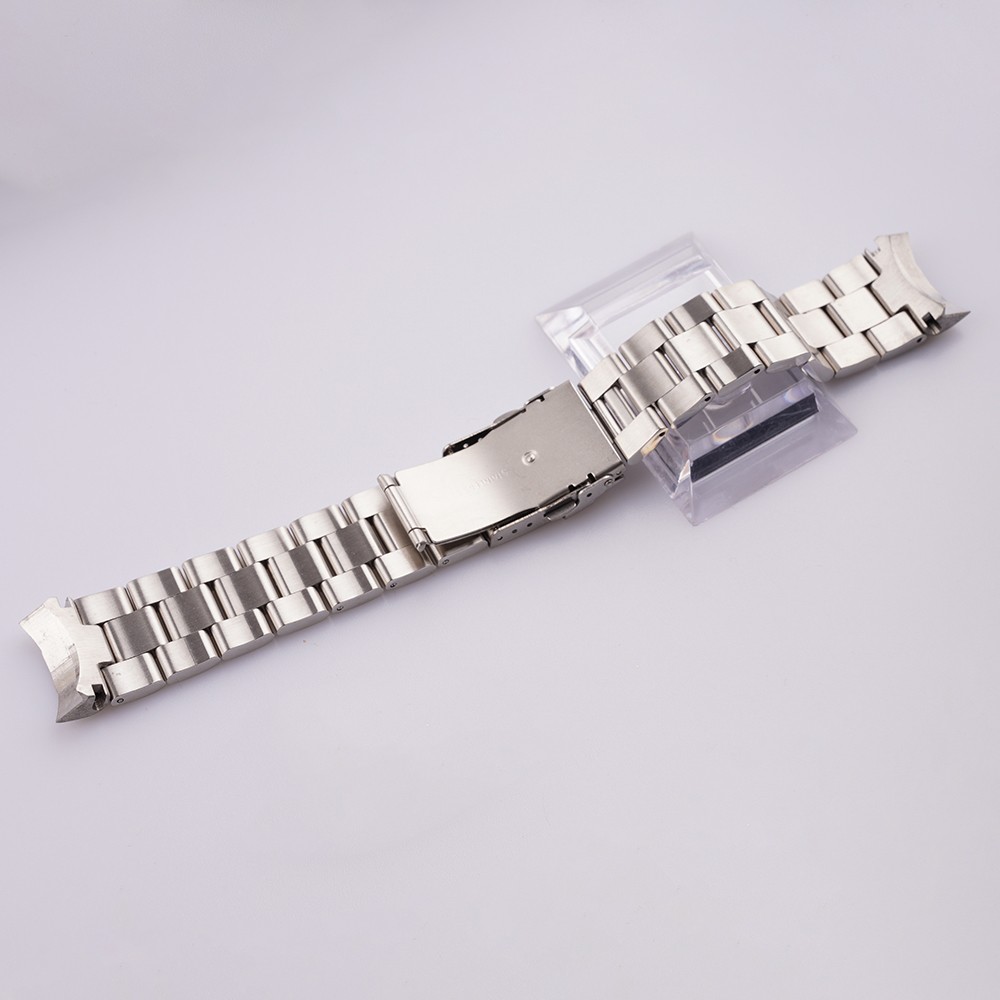 Carlewit 22mm Silver All Brushed Solid Curved End Links Replacement Watchband Bracelet Double Push Clasp For Seiko SKX 007