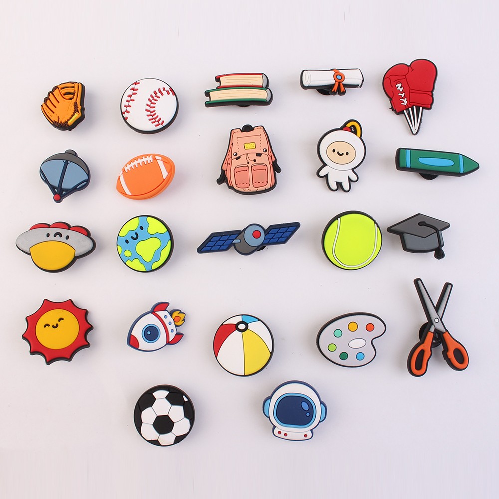 Shoe Charms Factory Hot Toys Plastic Charms for Sandals and Bracelets Kids Gifts