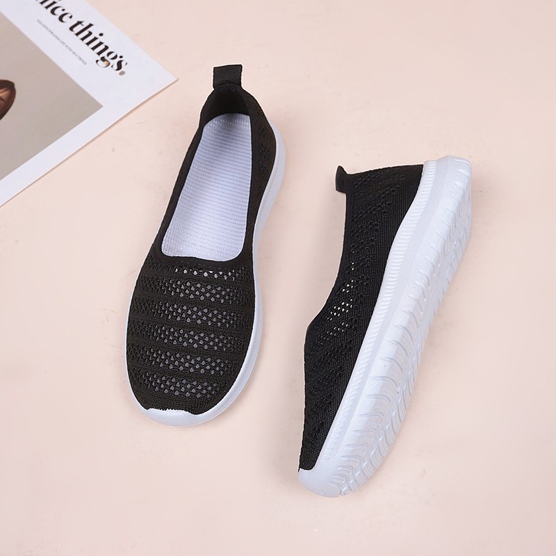 Breathable Mesh Couple Casual Shoes Anti-Slip Soft Sole Women's Sneakers Light Trend Running Shoes Flat Mesh Single Shoes