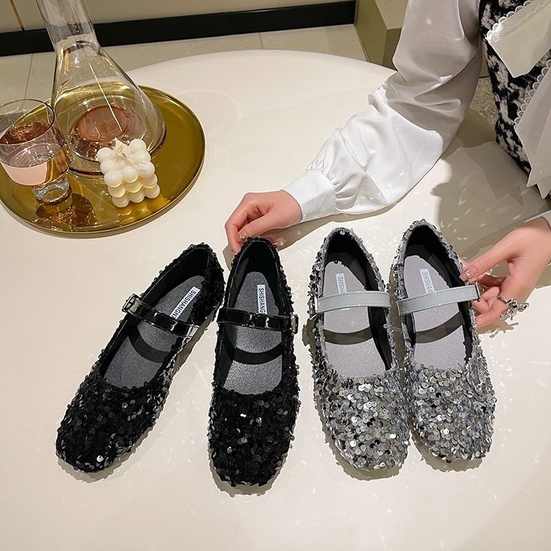 Rimocy Suqare Women Silver Sequin Toe Flat Shoes 2022 Spring Summer Flat Heel Mary Jane Shoes Women Buckle Casual Shallow Shoes