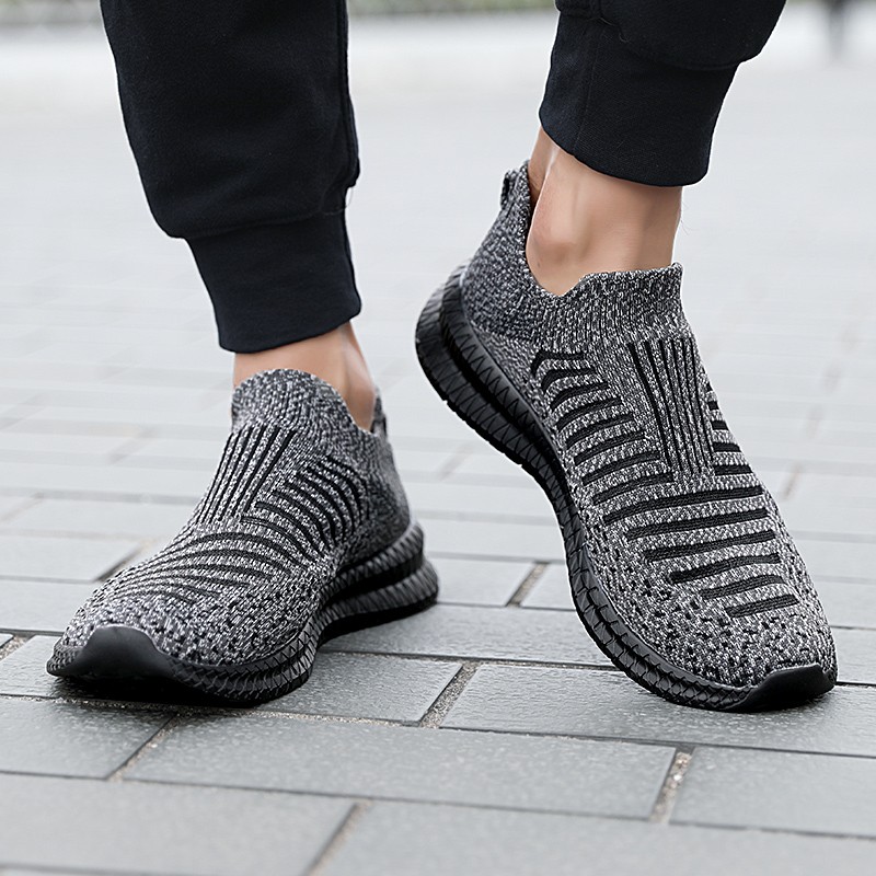 Fashion Trend Casual Shoes Men Knitted Mesh Outdoor Sneakers Men Slip On Sock Shoes Breathable Sneakers Men Zapatillas Hombre