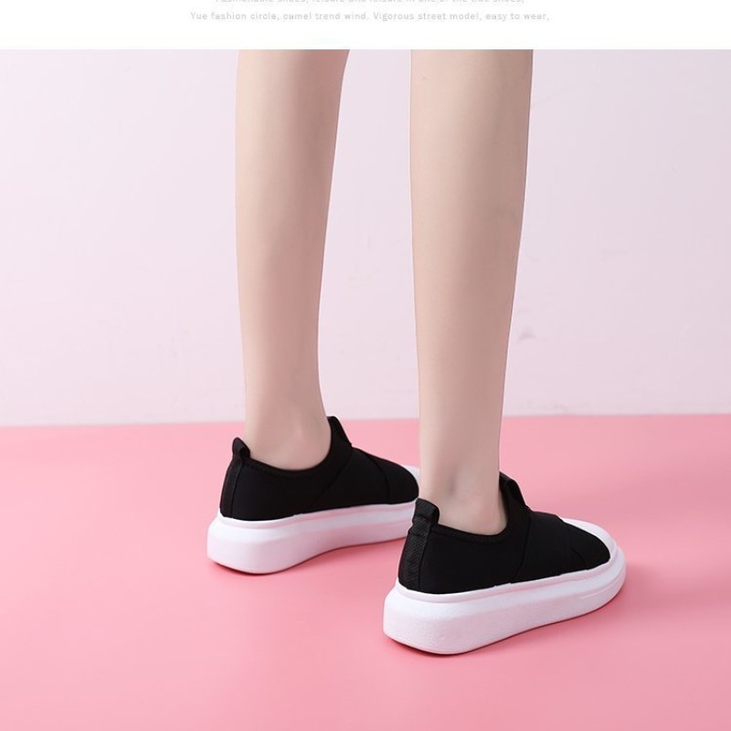 Online celebrity platform lazy casual shoes 2021 autumn new platform low canvas high heel shoes for women