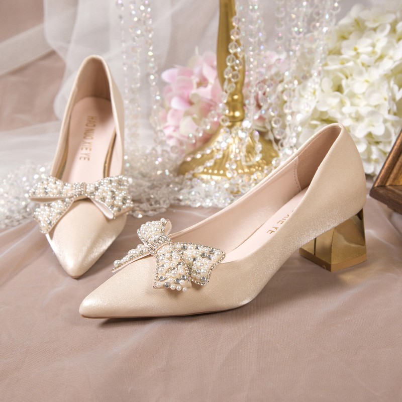 Rimocy Luxury High Heels Pearl Bowknot Women Pumps Pointed Toe Rhinestone Wedding Shoes Woman Champagne Silk Dress Party Pumps