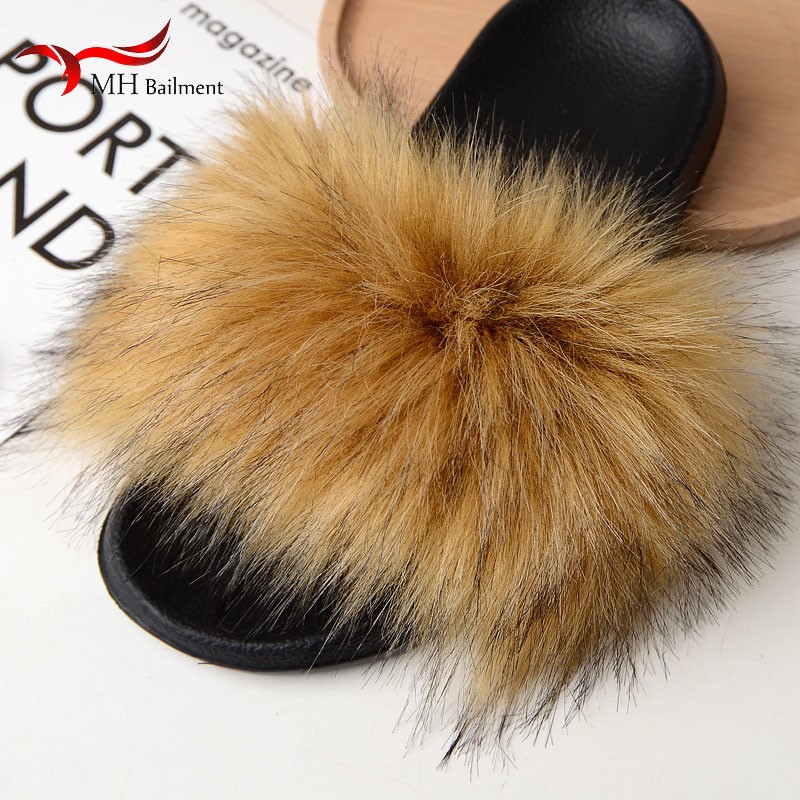 Women Summer New Synthetic Fox Fur Slippers Indoor Home Furry Cute Faux Raccoon Fur Non-slip Outdoor Home Shoes Beach Sandals