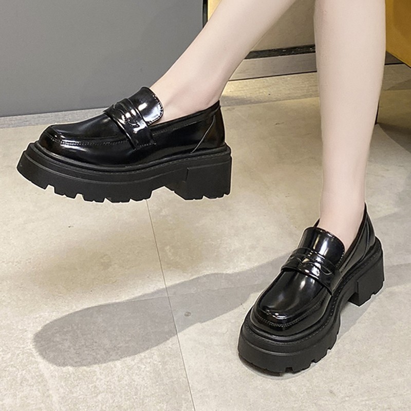 Lucifer Vintage Round Toe Platform Flats Women 2022 Spring Thick Heels PU Leather Shoes Woman Slip On Office Female Shoes