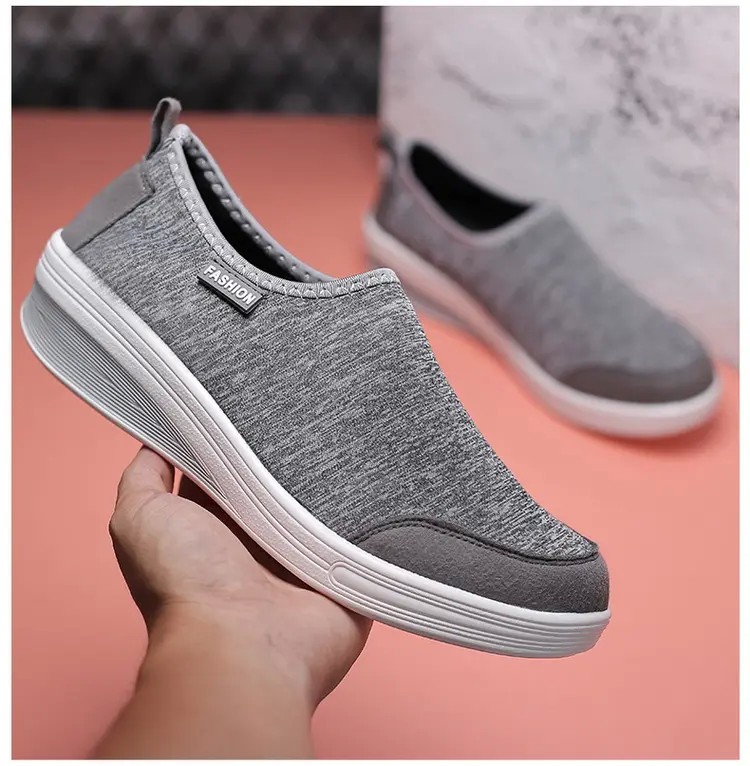 2022 Breathable Fashion Casual Sneakers Platform Flat Shoes Light Pull On Sneakers Woman Vulcanize Shoes Big Size 35~41