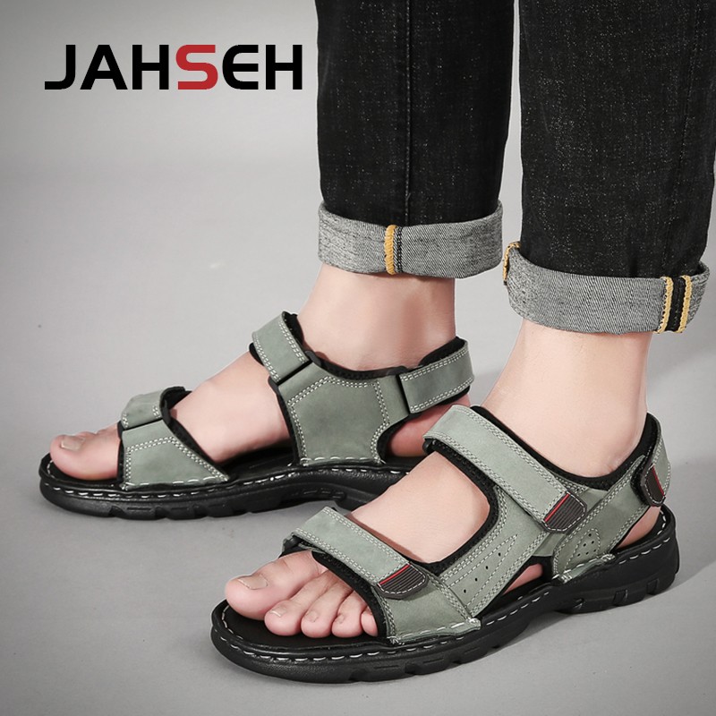 Size 48 New Fashion Casual Men Shoes Genuine Leather Soft Non-slip Beach Shoes Summer Sandals Walking Flats Sneakers