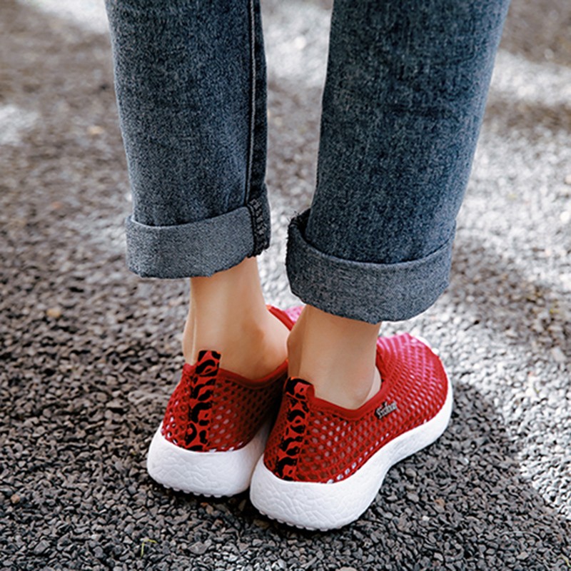 Hollow mesh white shoes women sneakers light breathable casual perspective new shoes slip-on loafers running shoes women sneakers