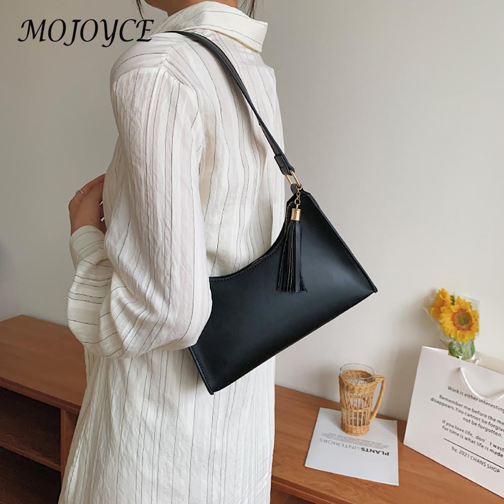 Women Shoulder Bags Vintage Solid Color Leather Shoulder Underarm Bags Tassels Ladies Messenger Crossbody Travel Bags