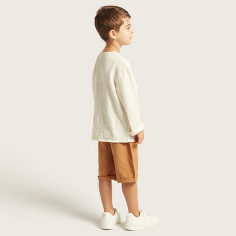 Eligo Textured T-shirt with Solid Shorts