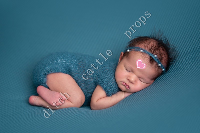 Newborn Photography Accessories Hand Knitted Newborn Headband and Panties Skirt