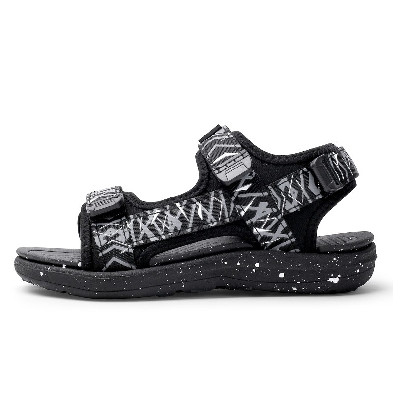 XZVZ boys sandals breathable strap children sandals summer travel boy beach shoes comfortable non-slip kids shoes