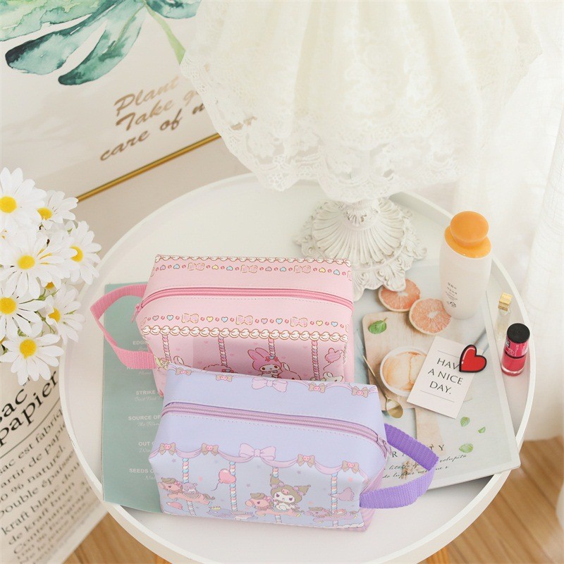 Disney cartoon large capacity women's cosmetic bag travel clutch multifunction large capacity durable PVC zipper storage bag