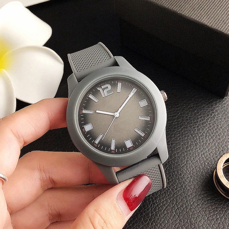 Brand Wrist Watches Fashion Men Women Ladies Girl Couples Crocodile Pattern Quartz Casual Silicone Band Watch LA13