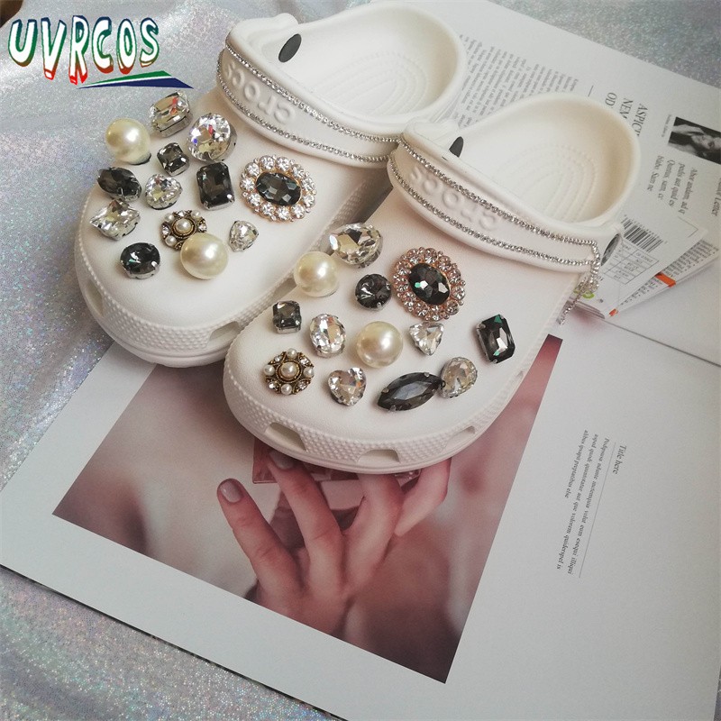 1 مجموعة اليدوية croبها بنفسك Crocs Charms بلينغ JIBZ إبزيم حجر الراين اكسسوارات سلسلة معدنية تسد حديقة حذاء الديكور الفتيات 지지