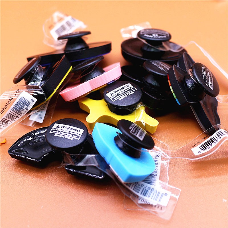 Original Space Alien Designer Shoe Charms 5pcs/lot Croc Buckle Luxury Accessories Rainbow Sun Clog Dog Jewelry Decorations Jibz