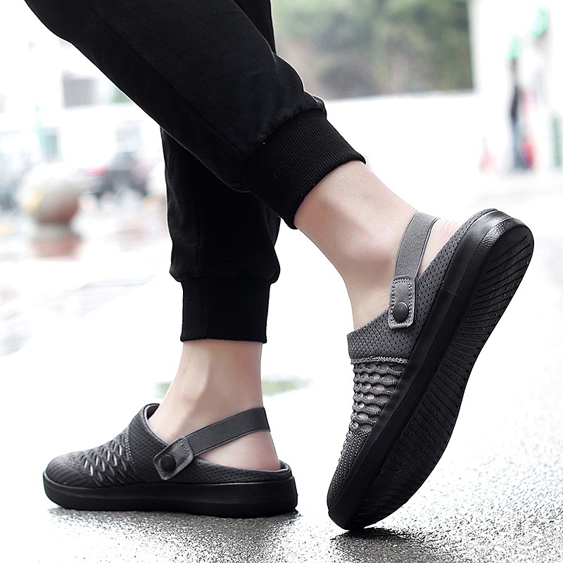 Casual Breathable Men Sandals Summer Outdoor Lightweight Fashion Slippers New Arrivals Slip On Male Mesh Beach Shoes For Male