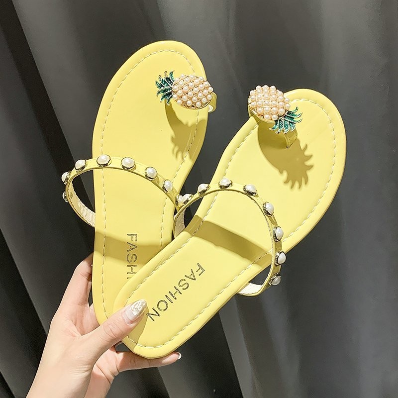 Women's shoes 2021 summer new women's shoes fashion pearl pineapple sandals women flat bottom all over toe women's beach slippers